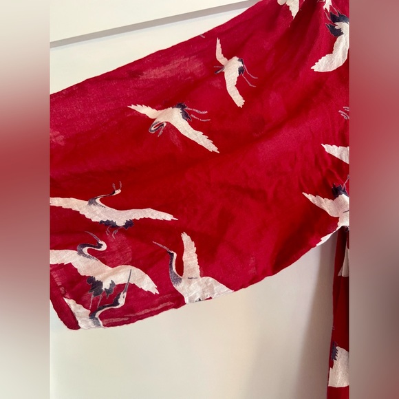 Elegant Red Bird Print Dress - Picture 2 of 7